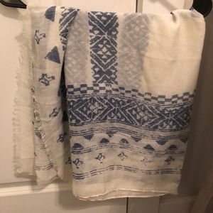 Light blue and creme printed scarf